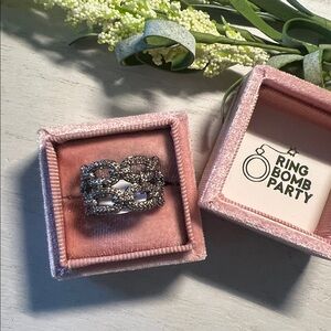 Bomb Party “of ever glowing radiance” RG23408 size 8